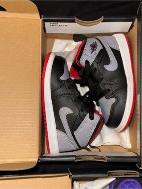 Nike Air Jordan 1